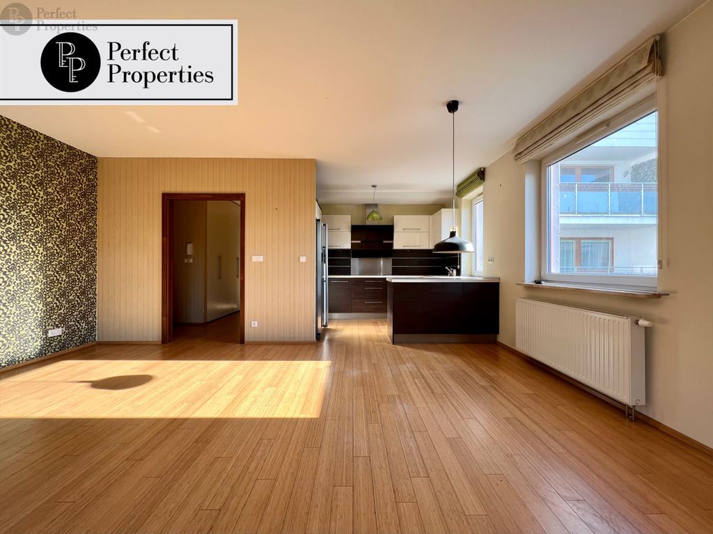 Mieszkanie 4-pokojowe Warszawa Praga-Północ, ul. Białowieska