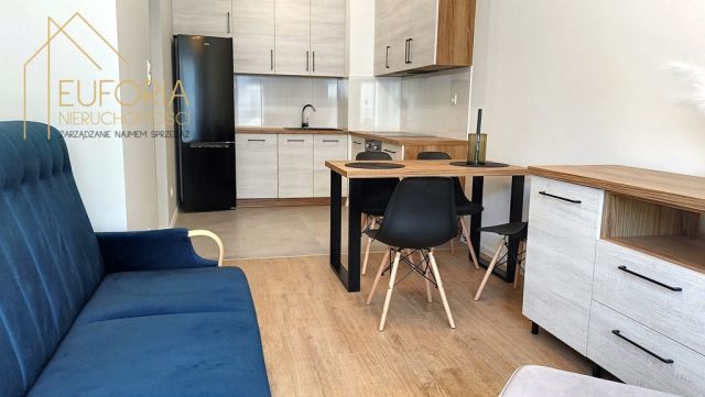 Mieszkanie 2-pokojowe Łódź, ul. Krzysztofa Cedry. Zdjęcie 1