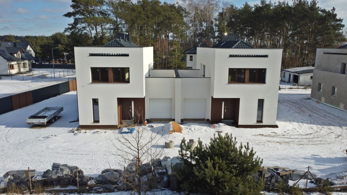 bliźniak, 4 pokoje Altanka. Zdjęcie 3