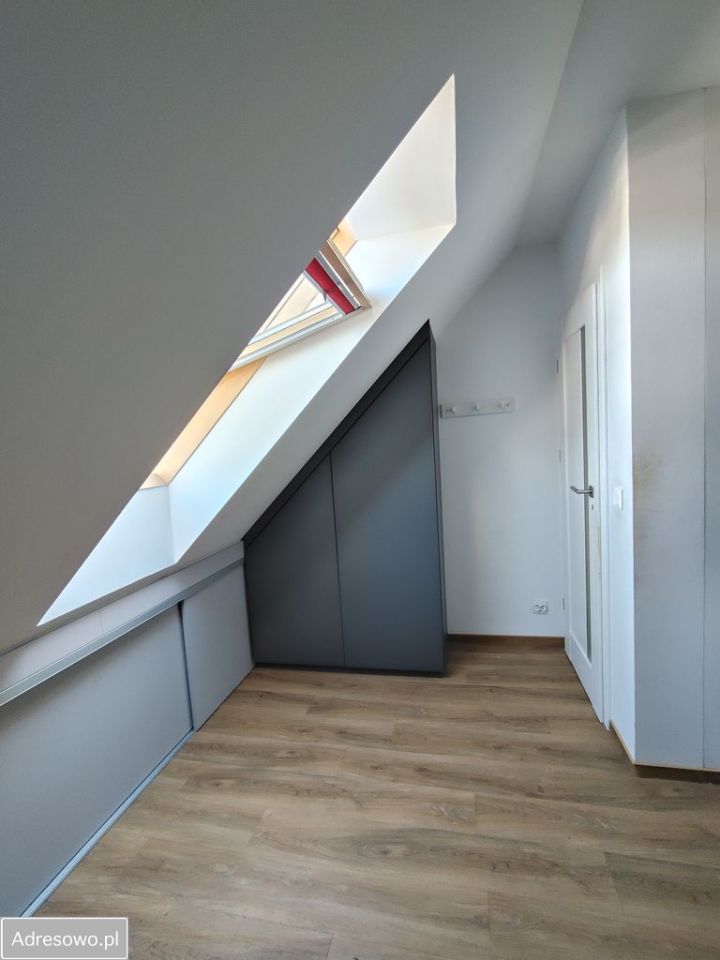 Mieszkanie 4-pokojowe Smolec. Zdjęcie 13