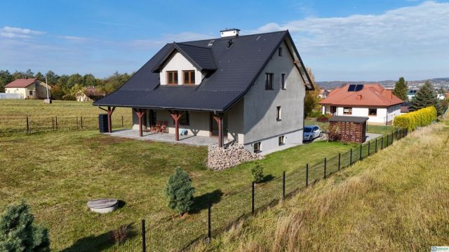dom wolnostojący, 6 pokoi Jasło Sobniów. Zdjęcie 26