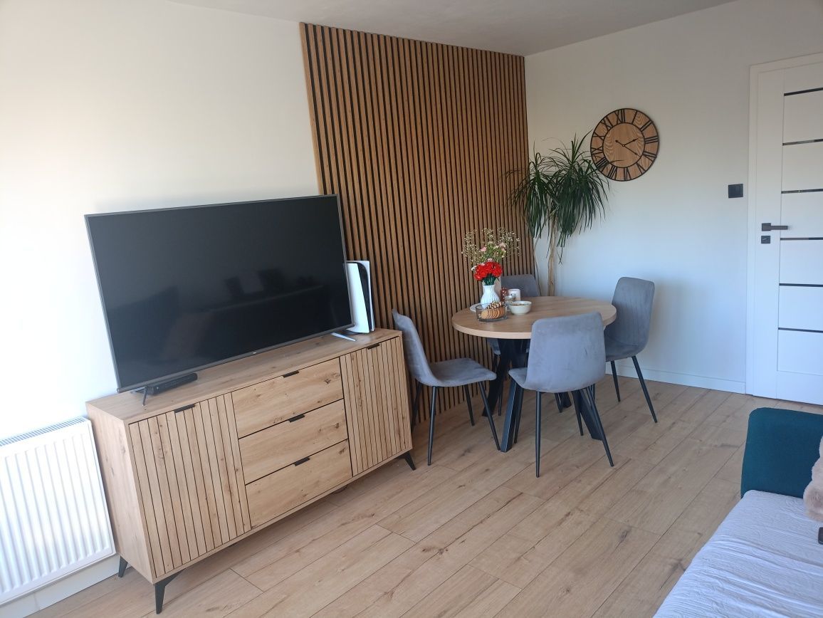 Mieszkanie 2-pokojowe Pabianice Piaski, ul. Stanisława Moniuszki. Zdjęcie 1