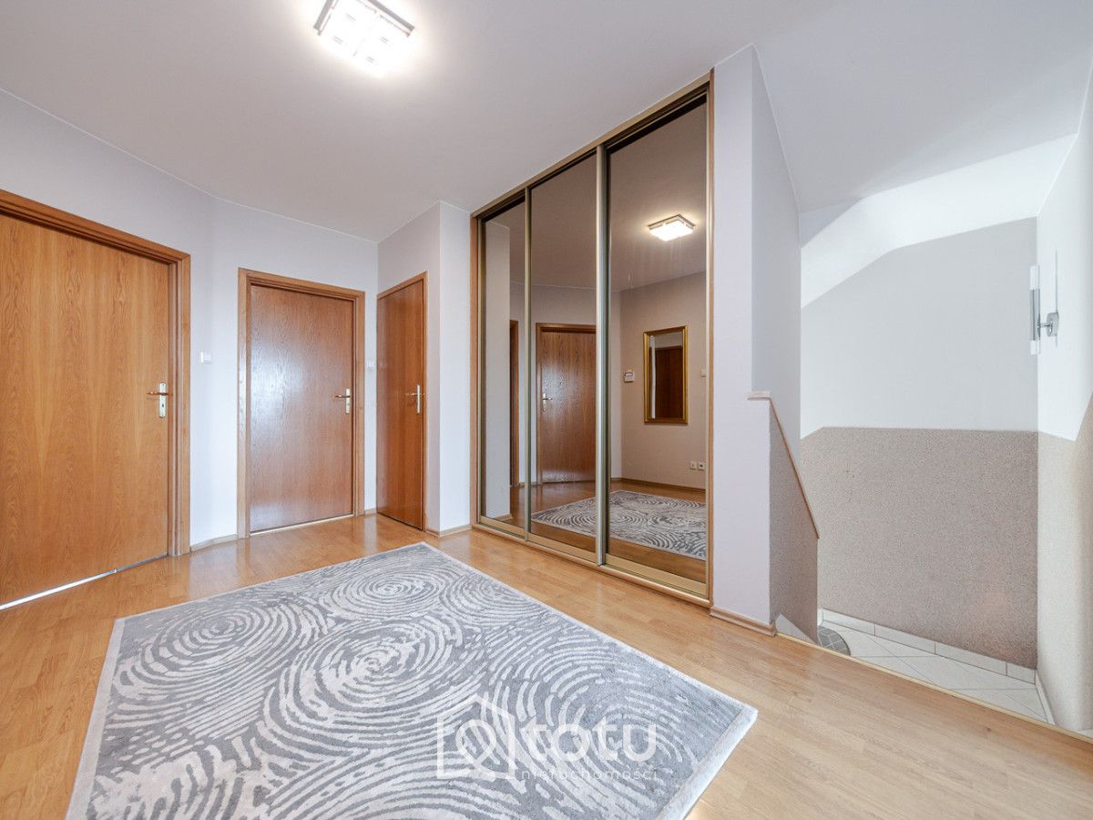 dom szeregowy, 6 pokoi Warszawa Ursus, ul. Ochocka. Zdjęcie 14