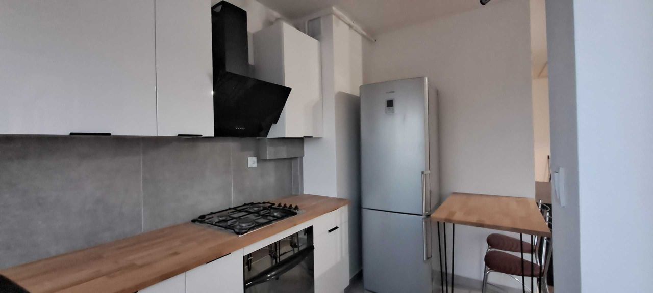 Mieszkanie 3-pokojowe Plewiska. Zdjęcie 2