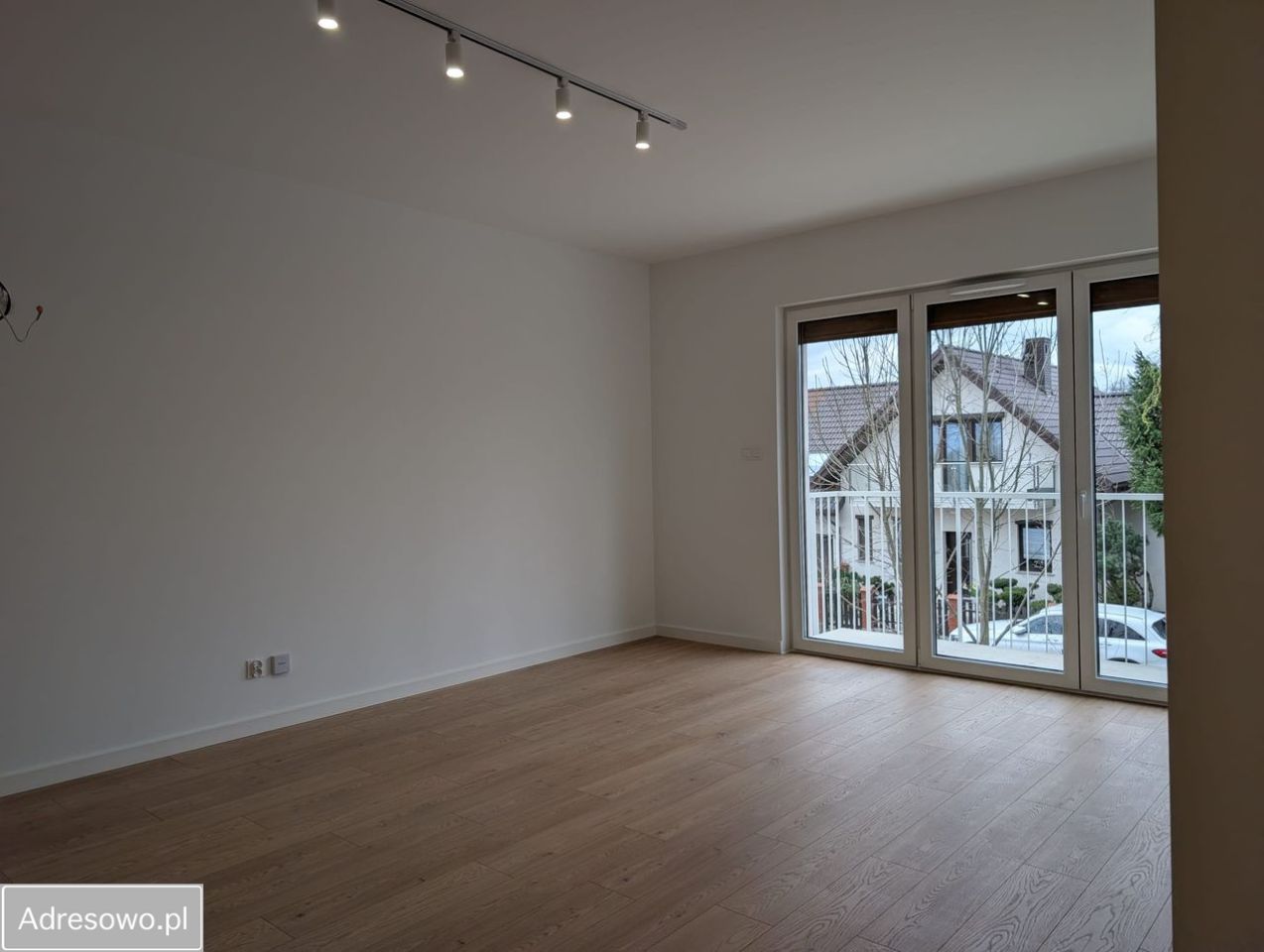 Mieszkanie 4-pokojowe Mokronos Dolny. Zdjęcie 8