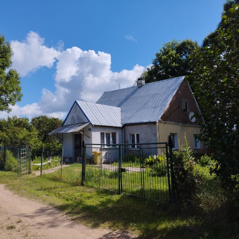 dom wolnostojący, 3 pokoje Sacharki. Zdjęcie 16