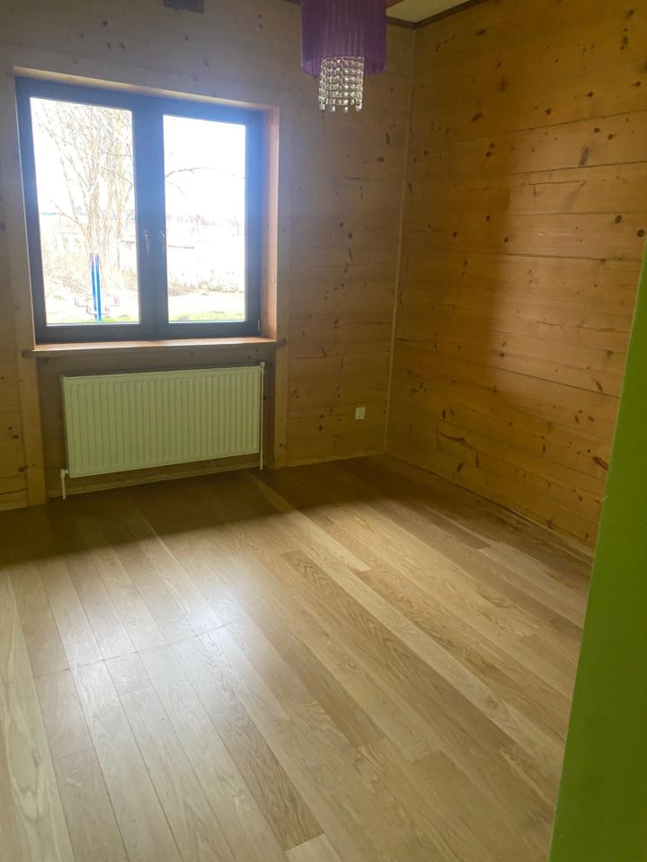 dom wolnostojący, 5 pokoi Bobrowniki. Zdjęcie 8