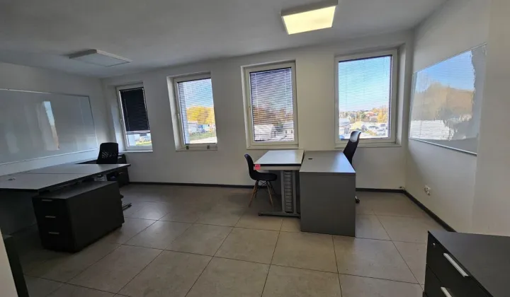 Biuro Mikołów, ul. Żwirki i Wigury