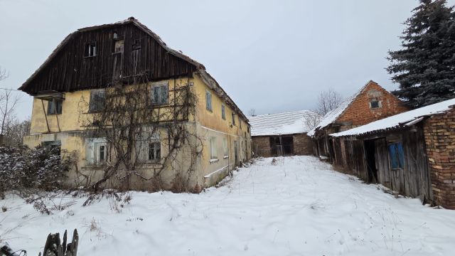 dom wolnostojący, 7 pokoi Henryków Lubański, 96. Zdjęcie 1