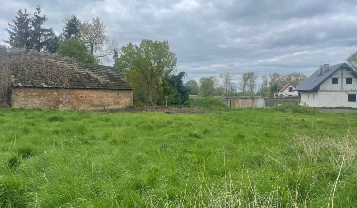 Działka budowlana Okunica