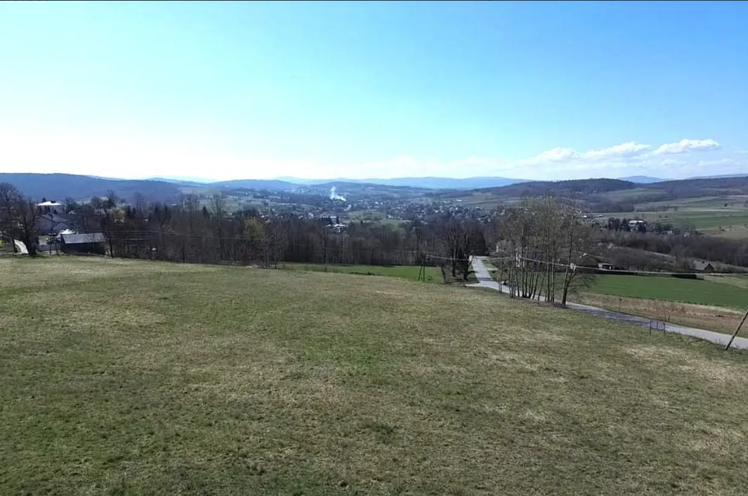 Działka budowlana Podniebyle. Zdjęcie 1