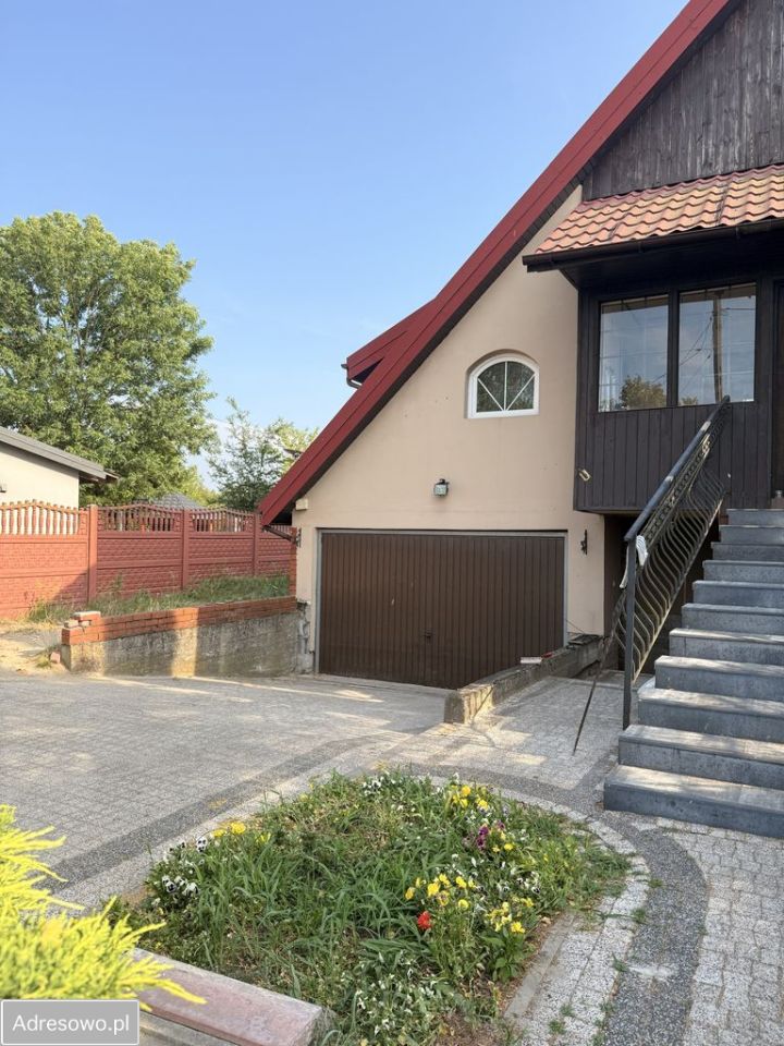 dom wolnostojący, 6 pokoi Borzęcin Duży, ul. Kosmowska. Zdjęcie 2