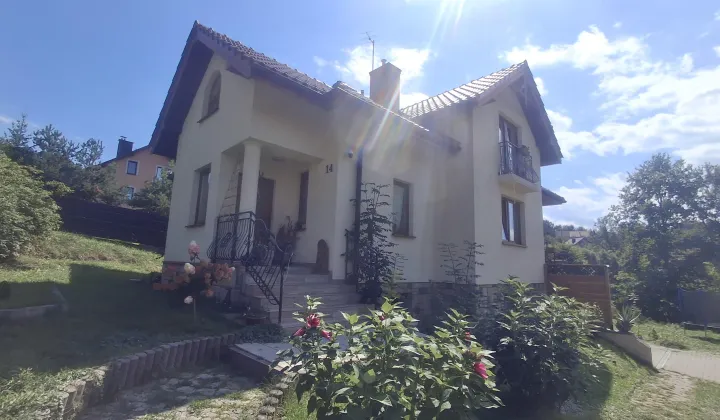 dom wolnostojący, 5 pokoi Grybów Śródmieście, ul. Zdrojowa