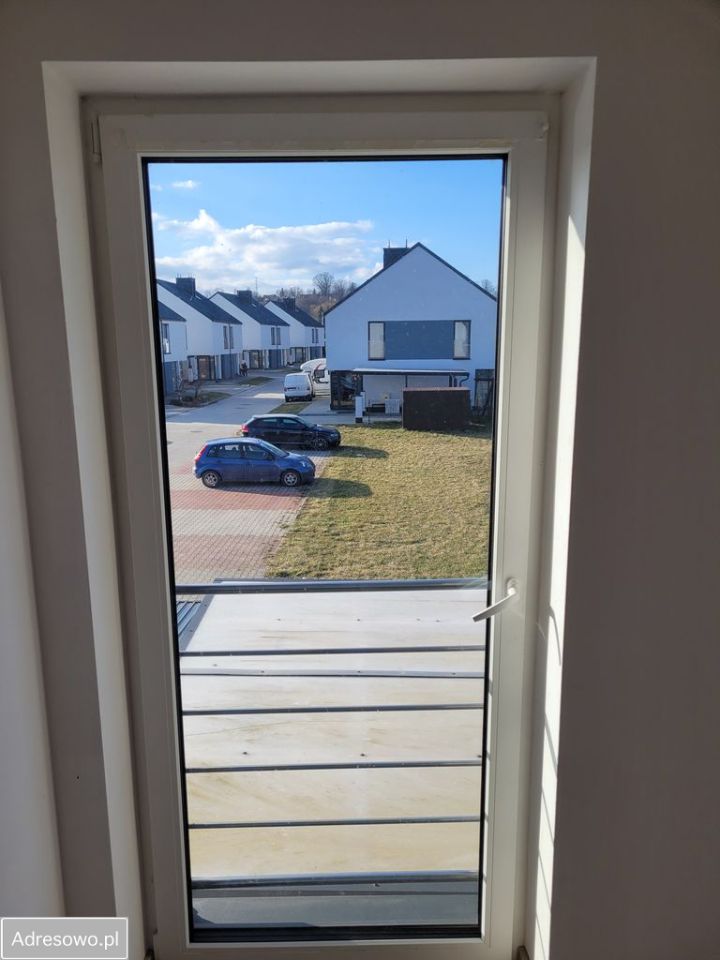 bliźniak, 5 pokoi Podegrodzie. Zdjęcie 11