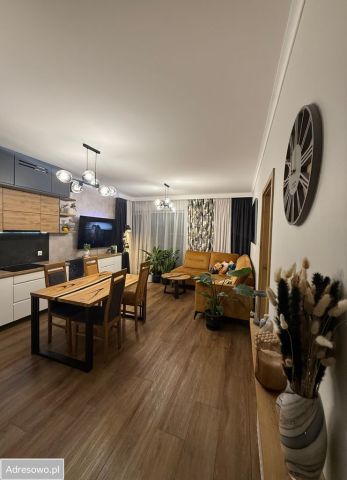 Mieszkanie 4-pokojowe Sosnowiec Zagórze, ul. gen. Tadeusza Bora-Komorowskiego. Zdjęcie 1