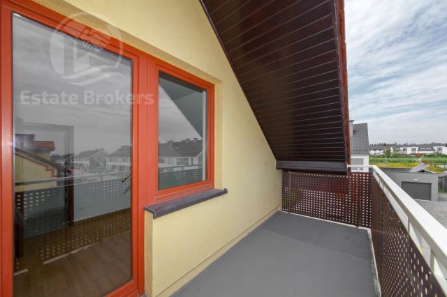 Mieszkanie 3-pokojowe Mirków, ul. Różana. Zdjęcie 15