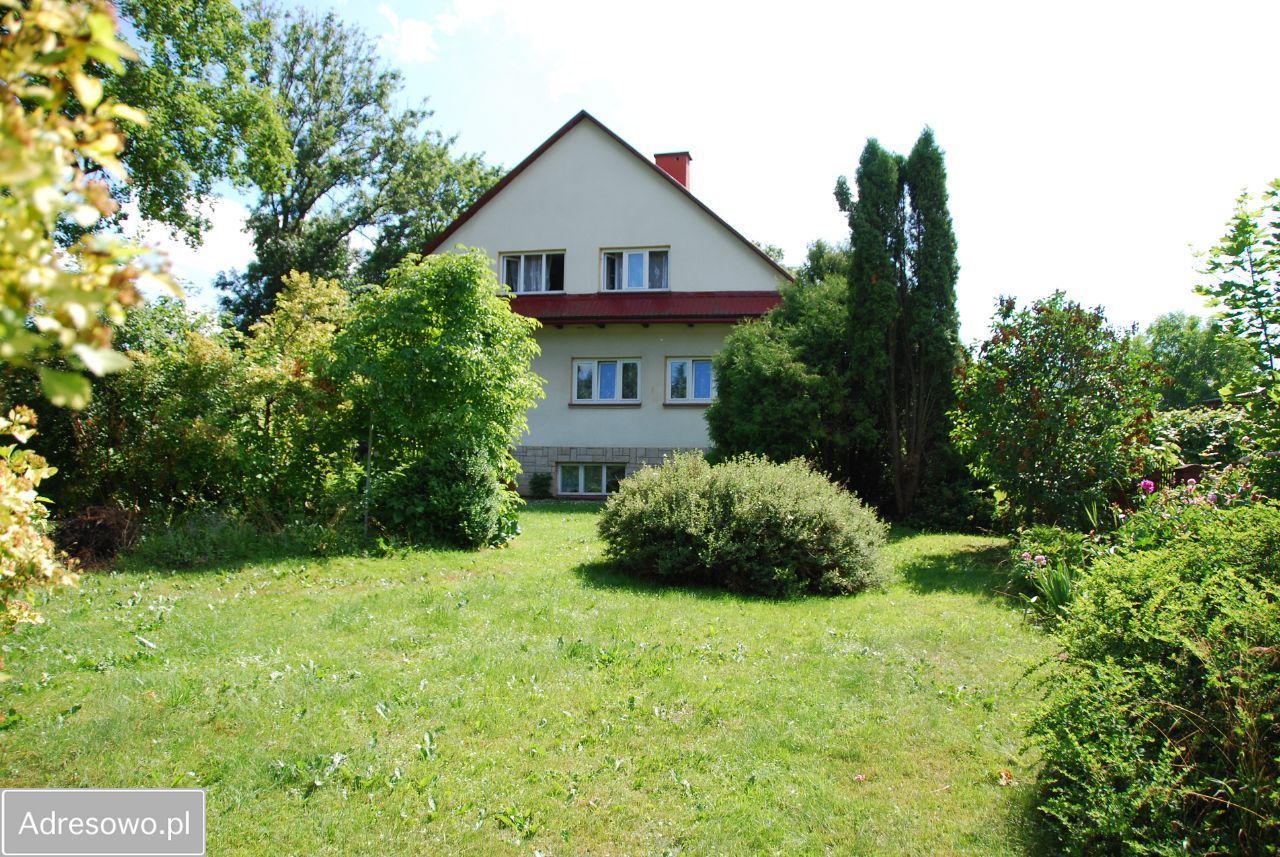 dom wolnostojący, 5 pokoi Równia