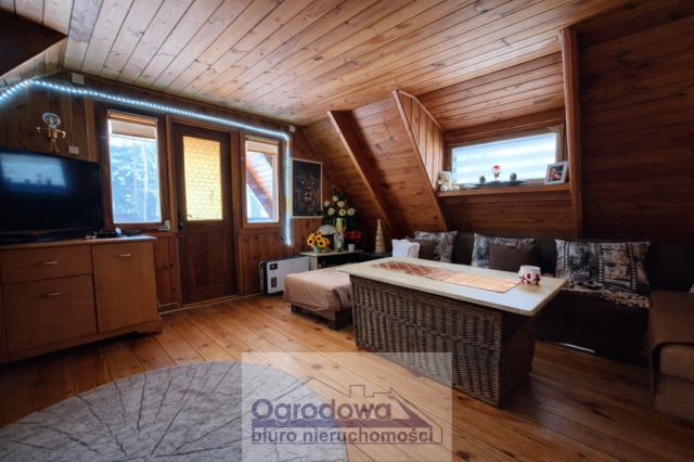 dom wolnostojący, 3 pokoje Urle. Zdjęcie 7