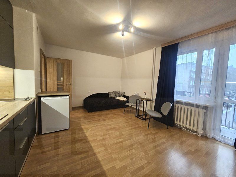 Mieszkanie 2-pokojowe Bytom Śródmieście, ul. ks. Franciszka Nawrota. Zdjęcie 2