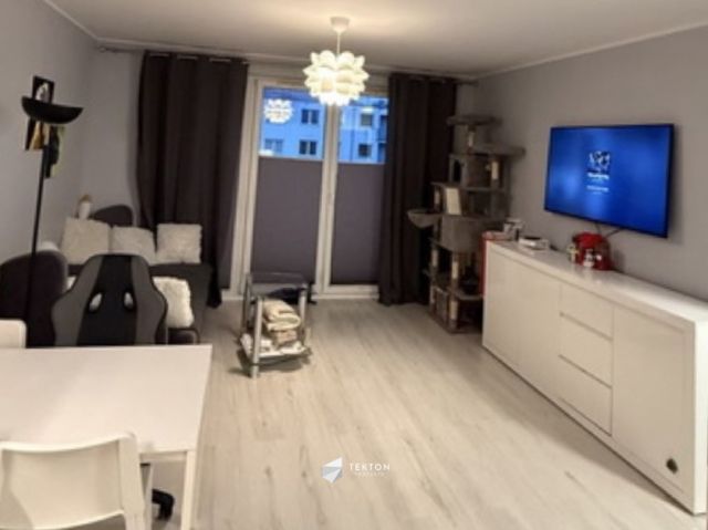 Mieszkanie 2-pokojowe Gdynia Chwarzno-Wiczlino, ul. Romana Felińskiego. Zdjęcie 3