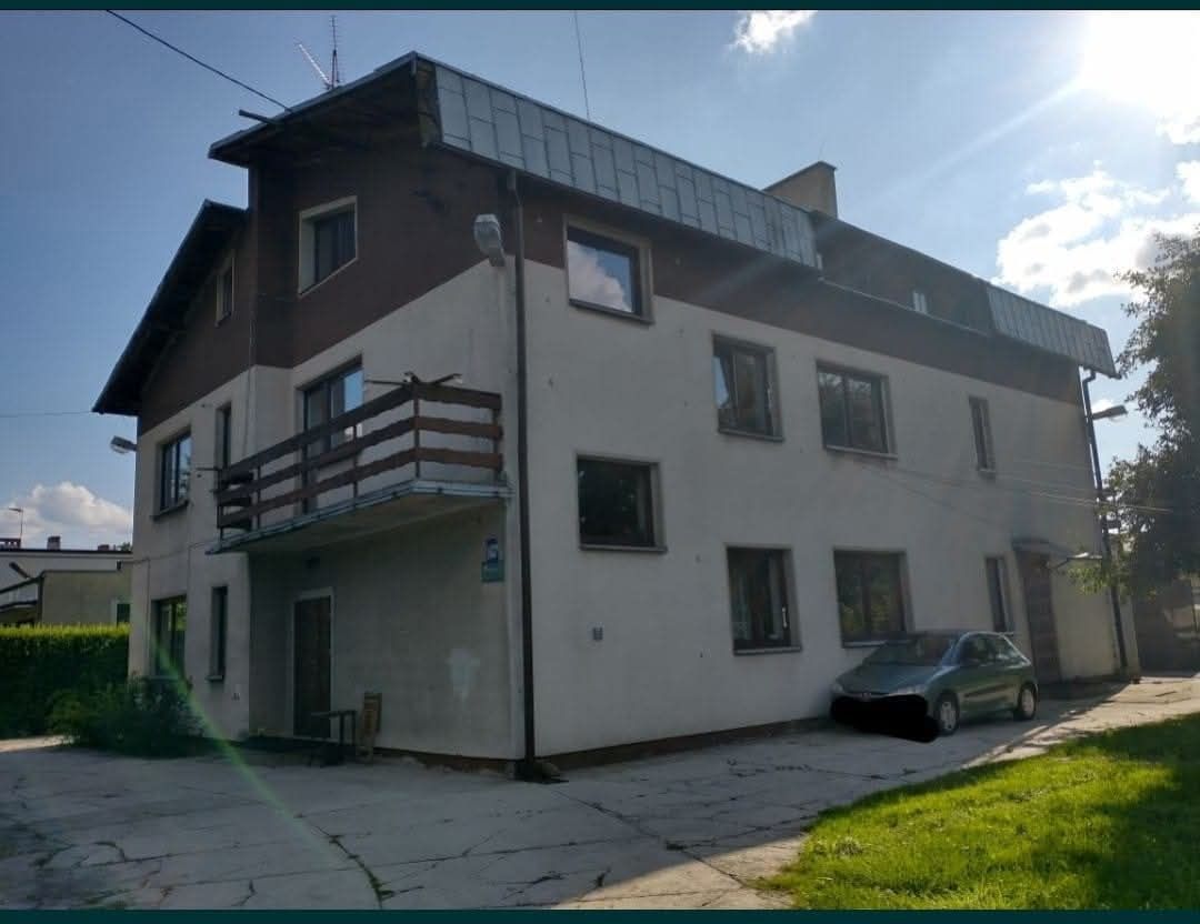 dom wolnostojący Pabianice, ul. Partyzancka. Zdjęcie 1