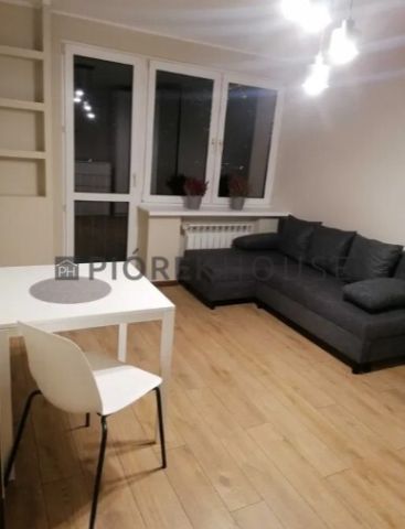 Mieszkanie 3-pokojowe Warszawa Wola, ul. Okopowa. Zdjęcie 1