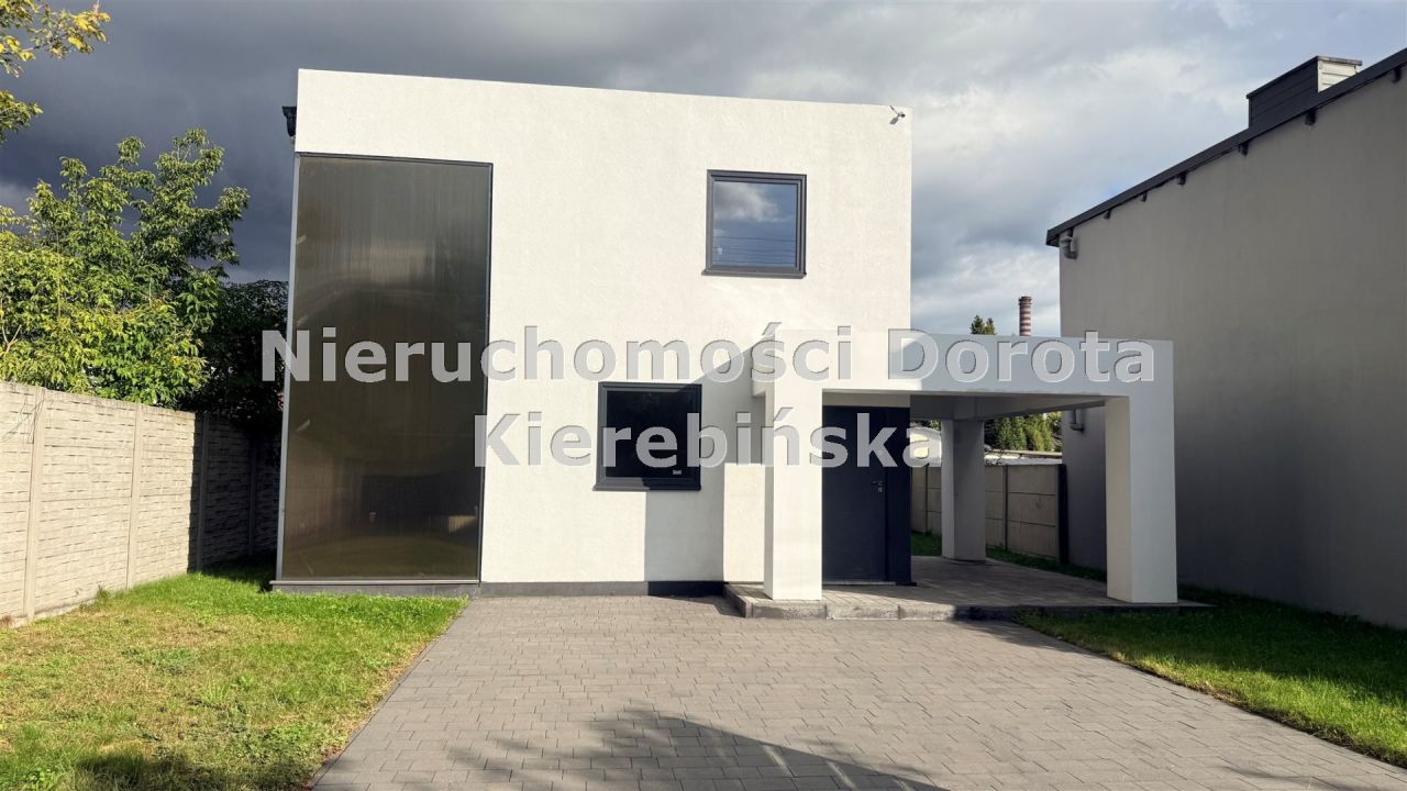 dom wolnostojący, 3 pokoje Tomaszów Mazowiecki. Zdjęcie 1