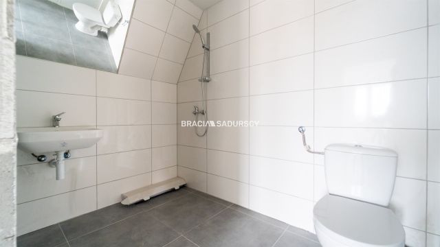 dom wolnostojący, 10 pokoi Skawina, ul. Żwirowa. Zdjęcie 20