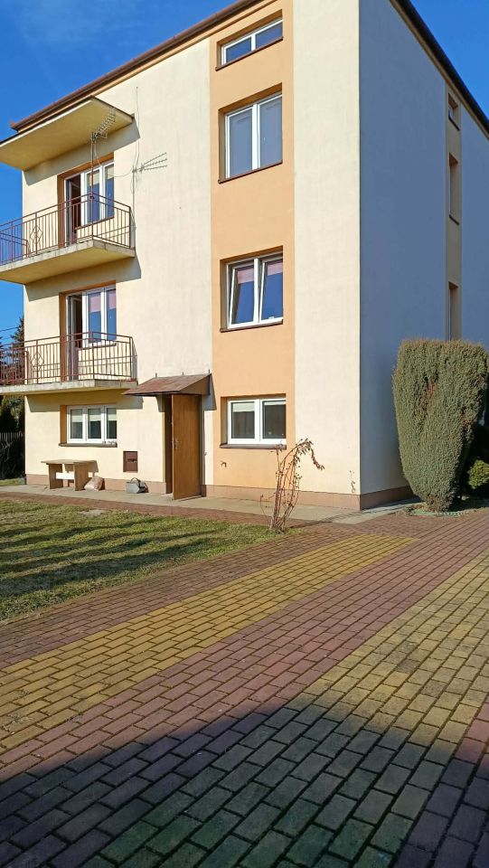 dom wolnostojący, 5 pokoi Mielec Cyranka, ul. Leona Lachnita. Zdjęcie 3