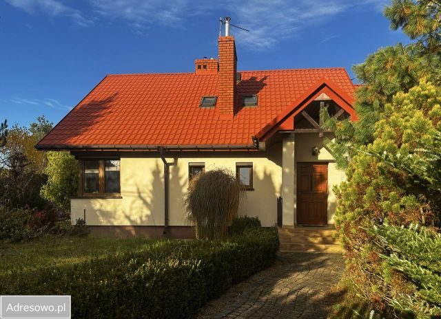 dom wolnostojący, 4 pokoje Piaseczna Górka, ul. Żurawia. Zdjęcie 1