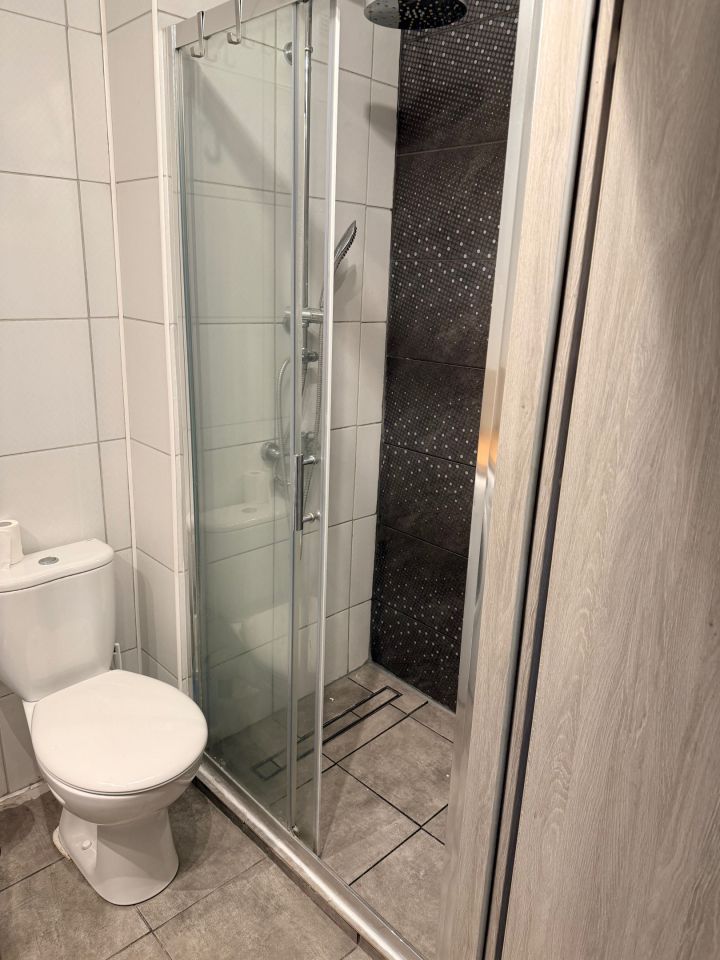 Mieszkanie 2-pokojowe Łódź Dąbrowa. Zdjęcie 2