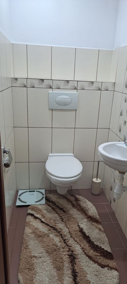 Mieszkanie 3-pokojowe Sieniawa, ul. Rynek. Zdjęcie 4