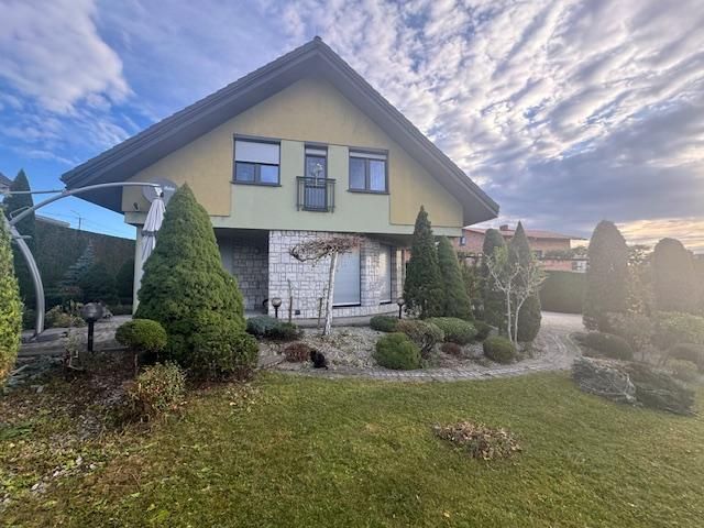 dom wolnostojący, 4 pokoje Bielsko-Biała Lipnik, Władysława Kiernika. Zdjęcie 240