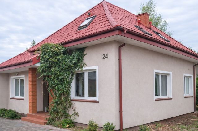 dom wolnostojący, 5 pokoi Kajetany, ul. Rosy. Zdjęcie 1