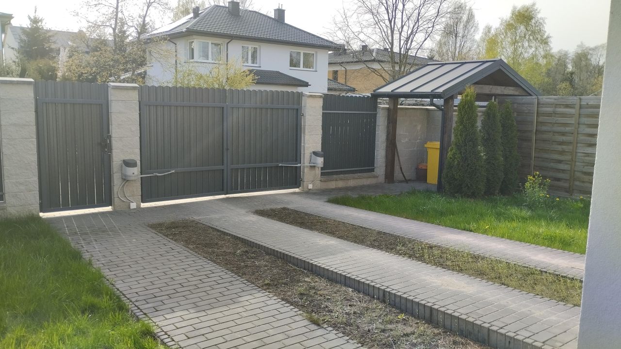 dom szeregowy Grodzisk Mazowiecki, ul. 3 Maja. Zdjęcie 13