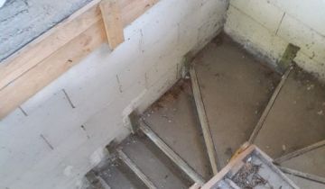 dom wolnostojący Mierzeszyn