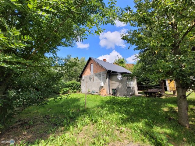 dom wolnostojący, 2 pokoje Działoszyce. Zdjęcie 2