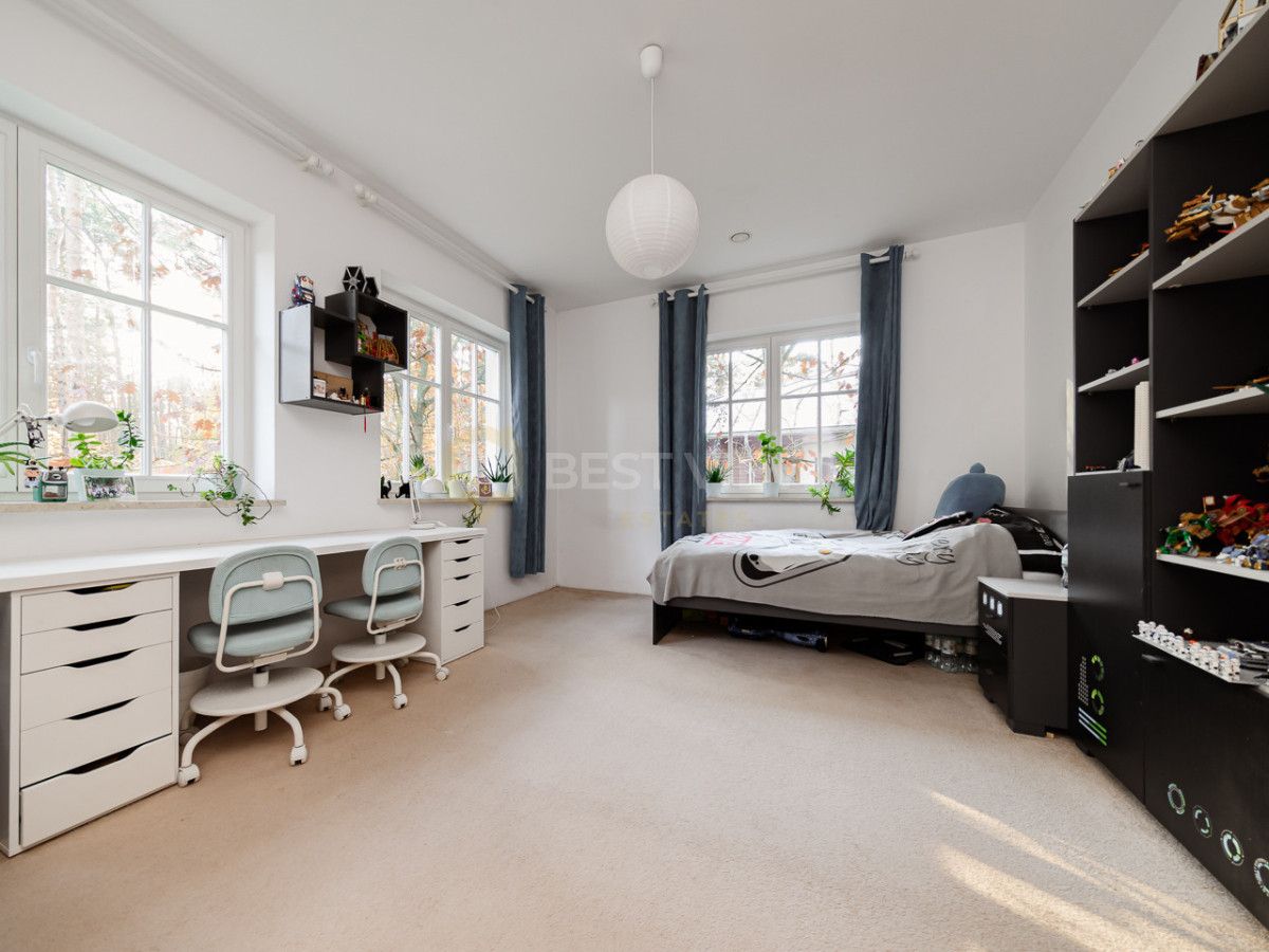 dom wolnostojący, 6 pokoi Magdalenka. Zdjęcie 14