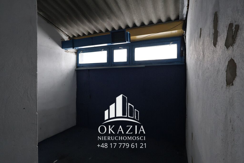 Hala/magazyn Wysoka Głogowska. Zdjęcie 10