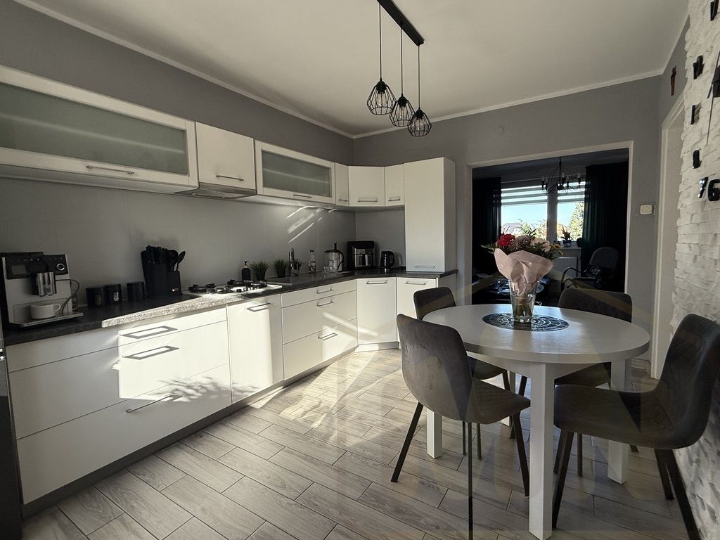 dom wolnostojący, 4 pokoje Kąkolewo. Zdjęcie 17