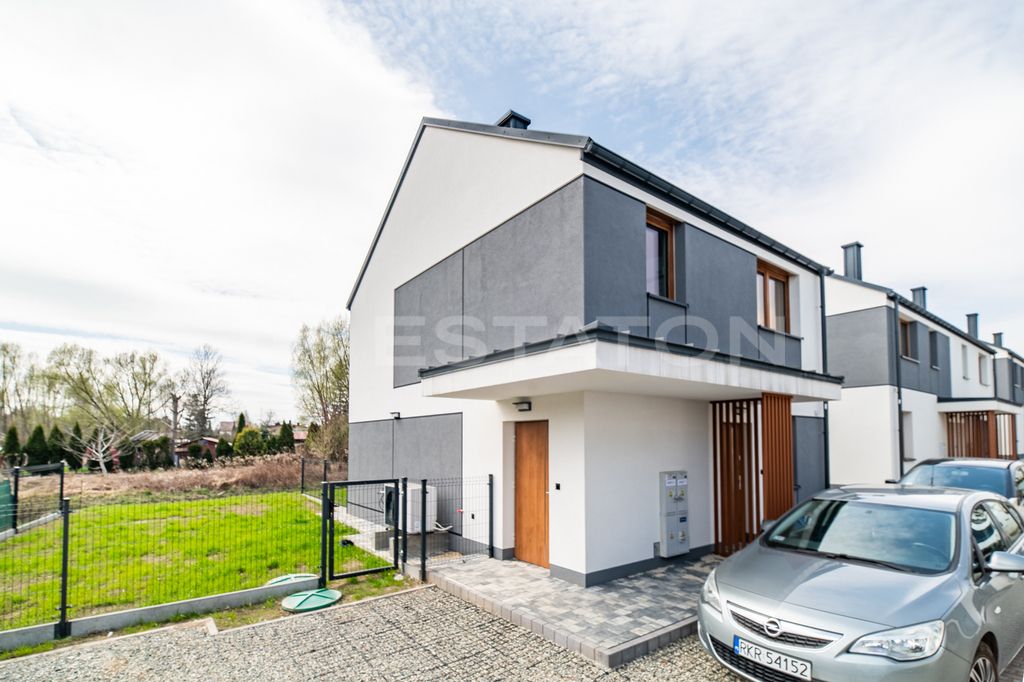 Mieszkanie 3-pokojowe Rzeszów, ul. Dębicka. Zdjęcie 1