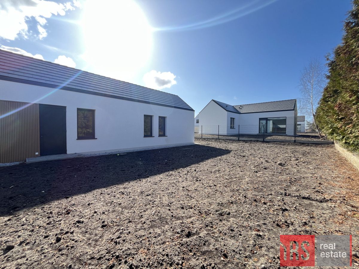 bliźniak, 4 pokoje Zieleniewo. Zdjęcie 4