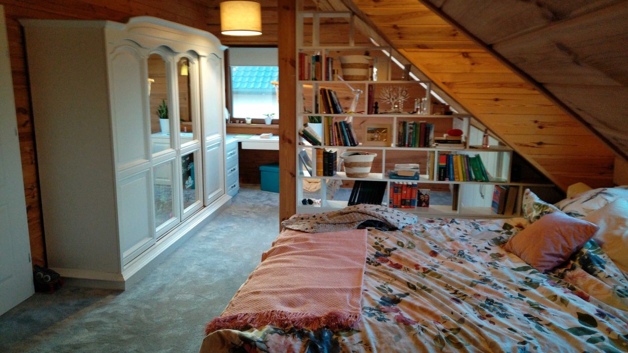 dom wolnostojący, 4 pokoje Szamoty, ul. Orłów. Zdjęcie 5