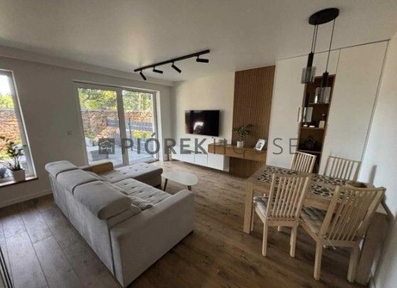 Mieszkanie 3-pokojowe Warszawa Wawer, ul. Trakt Lubelski. Zdjęcie 1