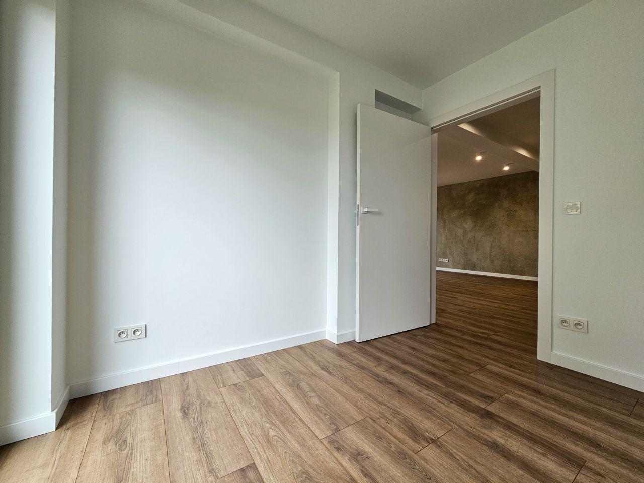 Mieszkanie 3-pokojowe Nowy Targ Bór, os. Bór. Zdjęcie 9