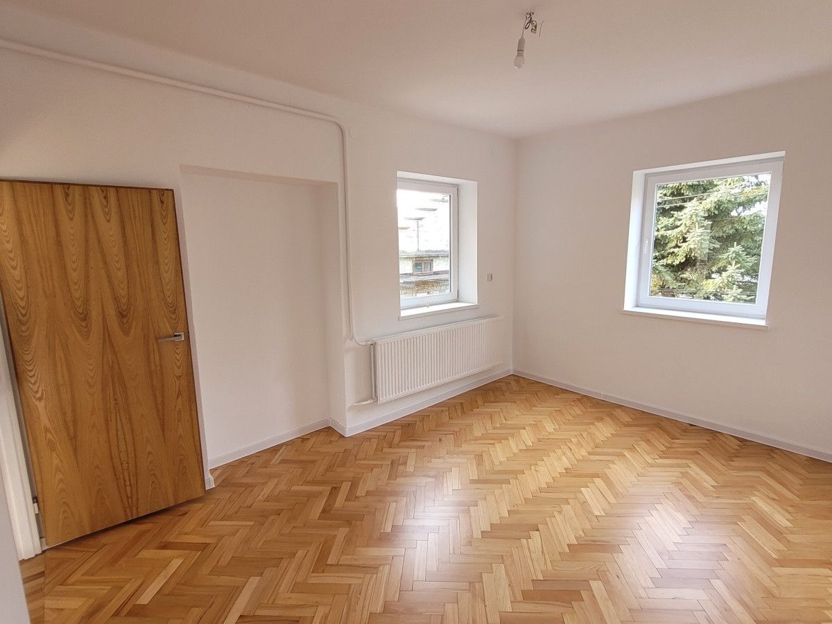 dom wolnostojący, 3 pokoje Krosno, ul. Stanisława Moniuszki. Zdjęcie 6