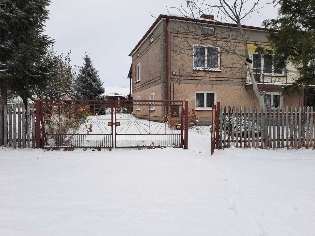 Dom – Czarnoziem, powiat krasnostawski