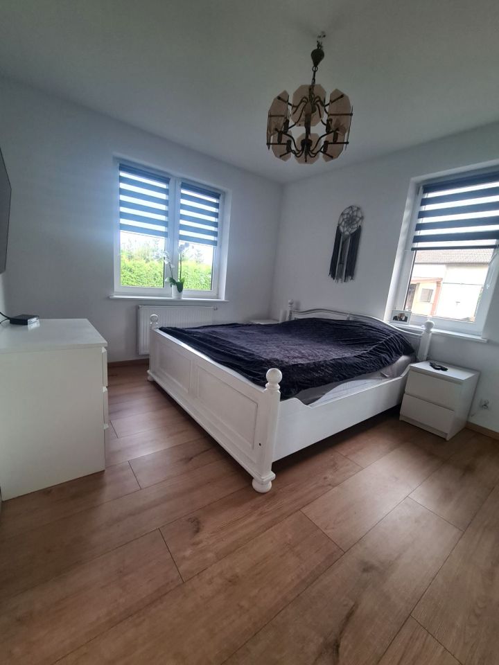 dom wolnostojący, 6 pokoi Ługowina. Zdjęcie 9