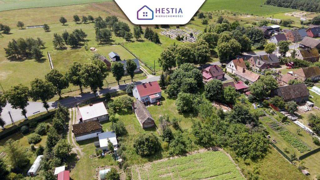 dom wolnostojący, 4 pokoje Brzeziny. Zdjęcie 2