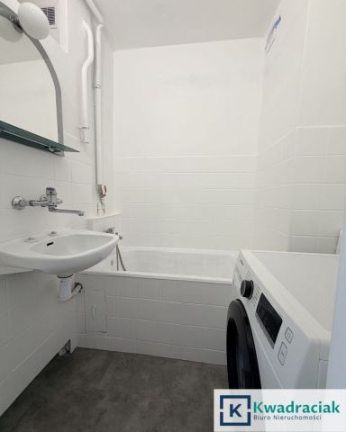 Mieszkanie 3-pokojowe Krosno, ul. Wojska Polskiego. Zdjęcie 9